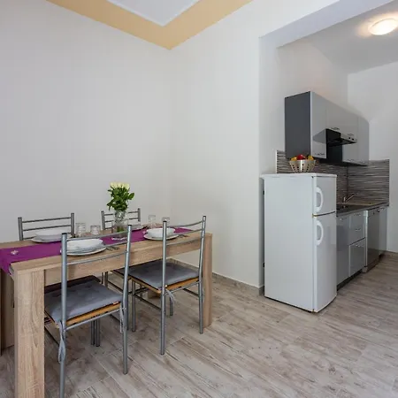 Apartamento Villa Antonija *