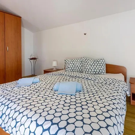 Antonija Apartment